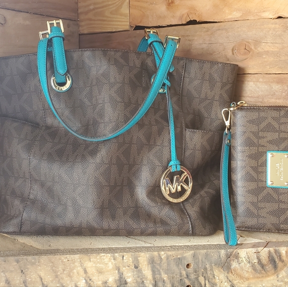 Michael Kors Purse and wallet